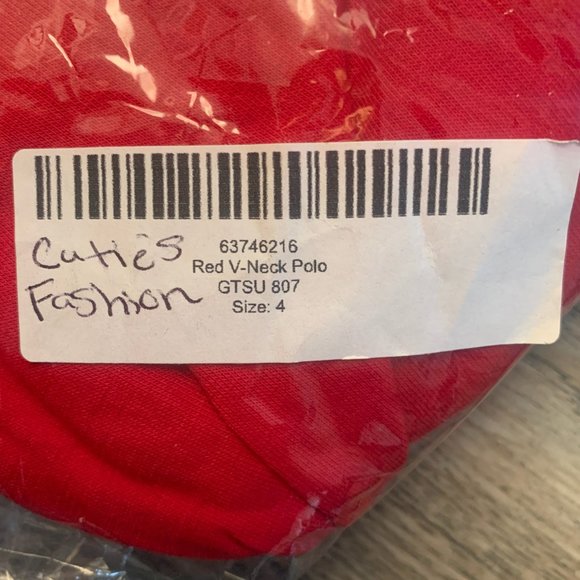 NWT CUTIE'S FASHION UNIFORM RED V-NECK SHORT SLEEVE POLO SHIRT 4 - Picture 4 of 5